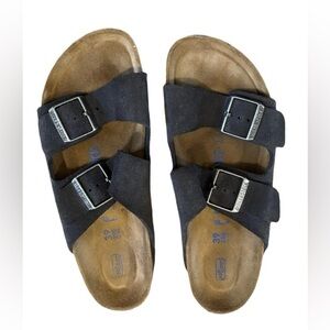 Birkenstock Arizona Sandals in Black Suede Soft Footbed Size 39